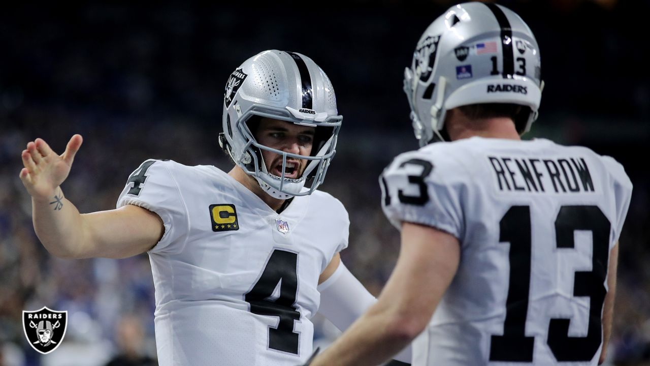 Thrilling Moments: Derek Carr goes off for 513 yards in Raiders