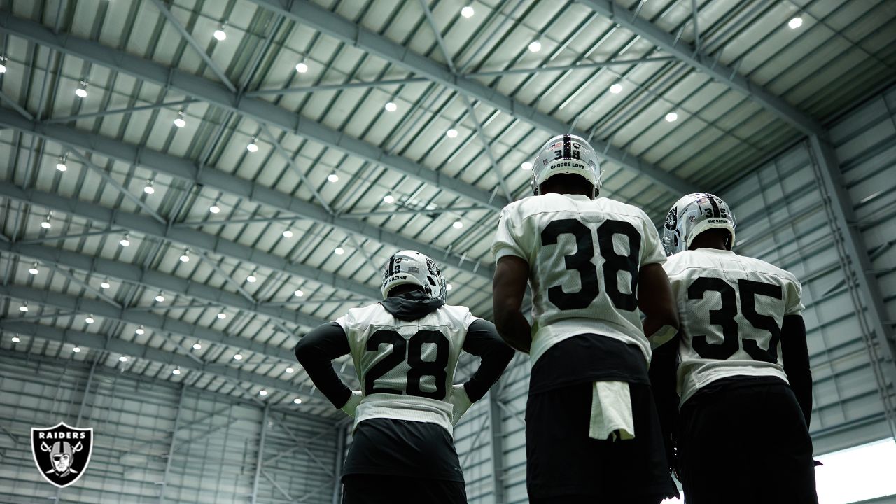 Las Vegas Raiders defensive end Tashawn Bower (96) takes a break