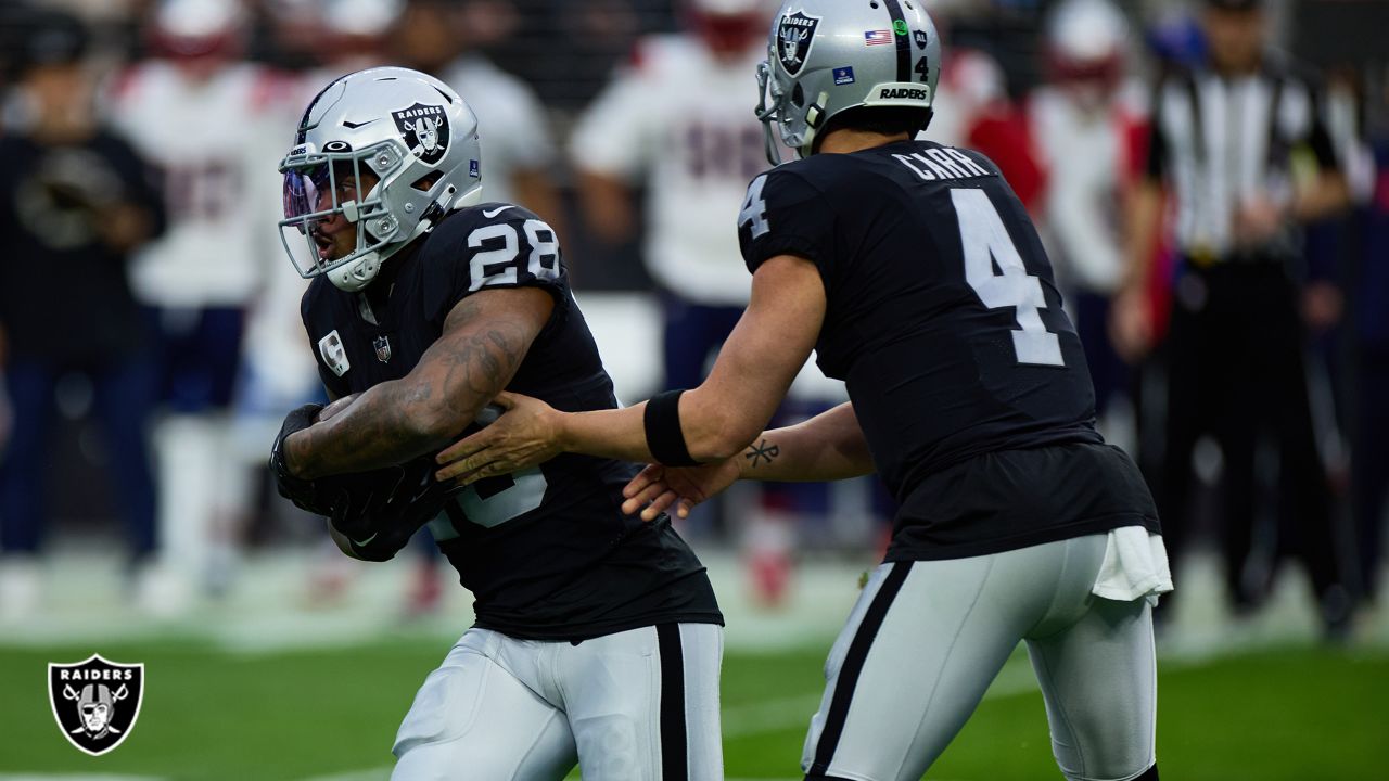 Raiders cap perfect preseason with 23-6 win over Patriots - CBS