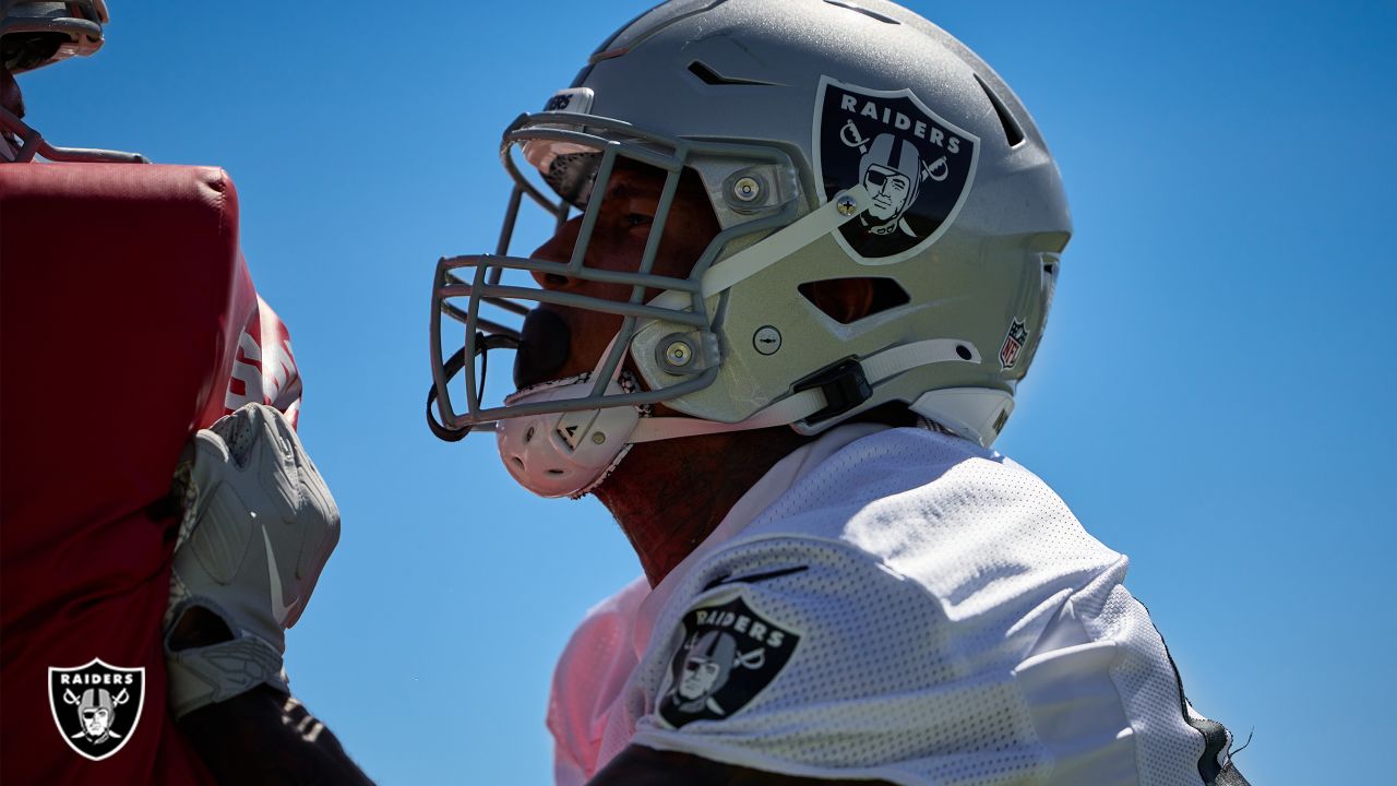 Las Vegas Raiders quarterback Chase Garbers during practice at the NFL  football team's practice facility Thursday, June 2, 2022, in Henderson,  Nev. (AP Photo/John Locher Stock Photo - Alamy