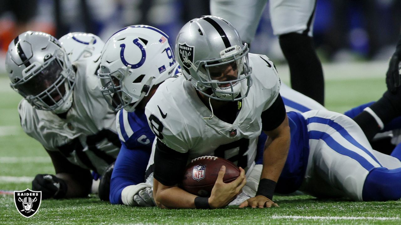 January 02, 2022: Las Vegas Raiders quarterback Marcus Mariota (8) runs  with the ball during NFL football game action between the Las Vegas Raiders  and the Indianapolis Colts at Lucas Oil Stadium