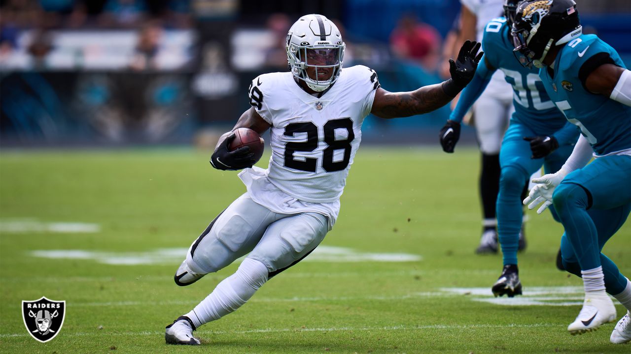 Quick reads: Detroit Lions can't bottle up Raiders' Josh Jacobs