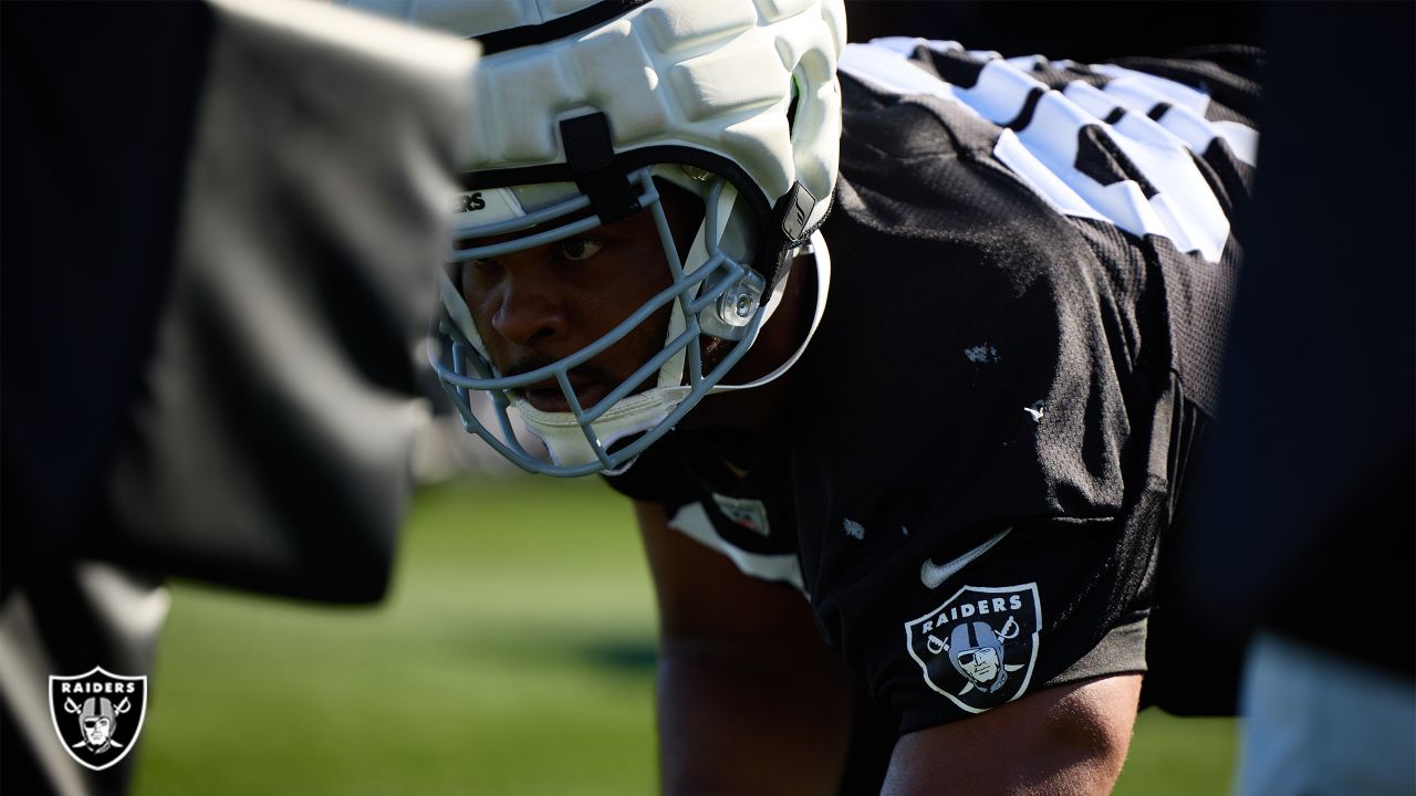 Raiders preview: Jerry Tillery can be leader at defensive tackle - Silver  And Black Pride