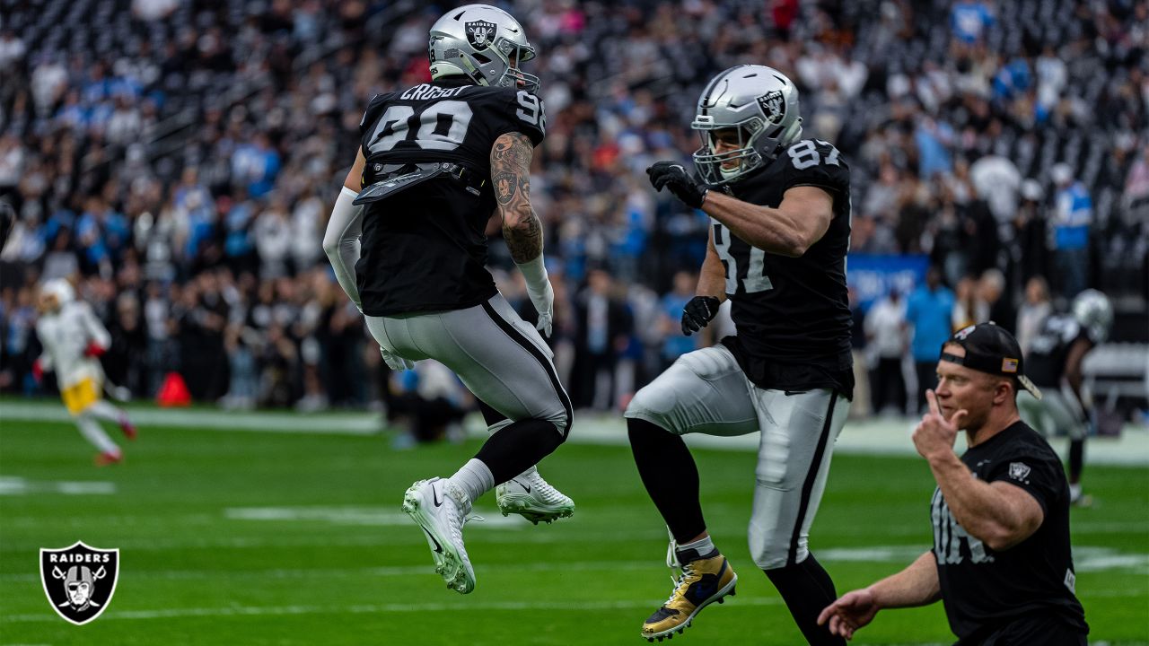 Oakland Raiders tight end Foster Moreau (87) looks to put a block on a  linebacker on a rushing play during an NFL football game, Monday, Sept. 9,  2019, in Oakland, Calif. (AP