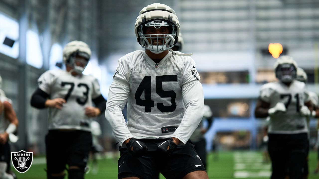 Defensive end Maxx Crosby mic'd up during 2023 Training Camp, motivates his  teammates and sets the bar for the first day of pads for the Las Vegas  Raiders