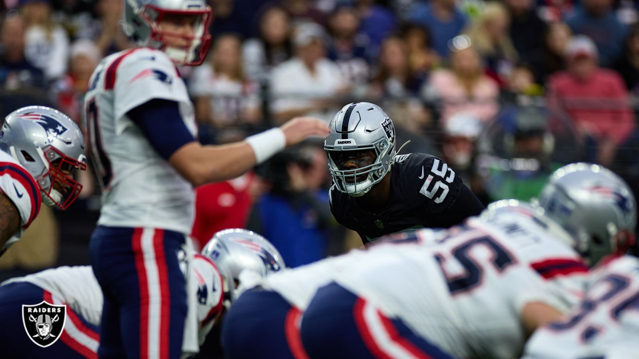 Raiders beat Patriots on miraculous play by Chandler Jones