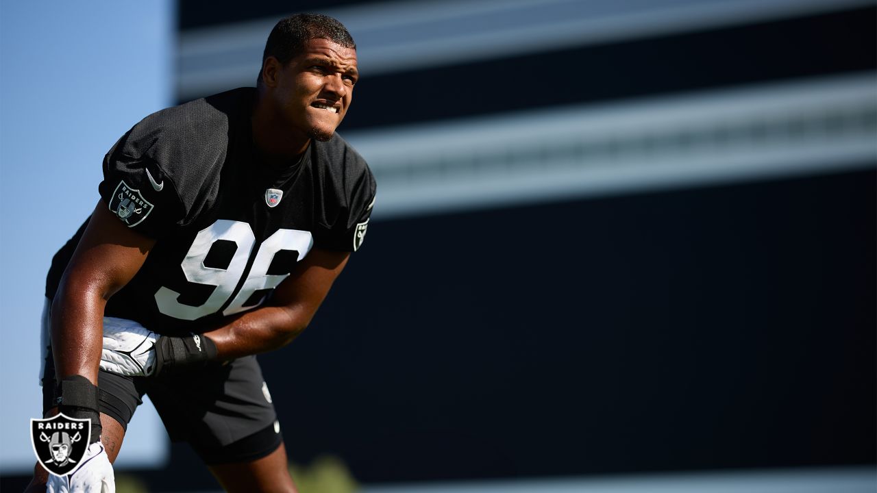 Las Vegas Raiders wide receiver Henry Ruggs III makes a catch during an NFL  football practice Saturday, July 31, 2021, in Henderson, Nev. (AP  Photo/David Becker Stock Photo - Alamy