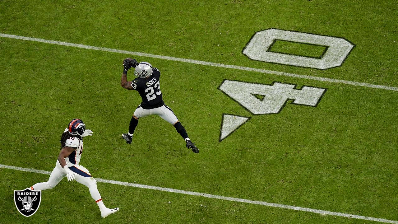 Quick Snap: The Raiders defense has their finest hour of the season against  the Broncos