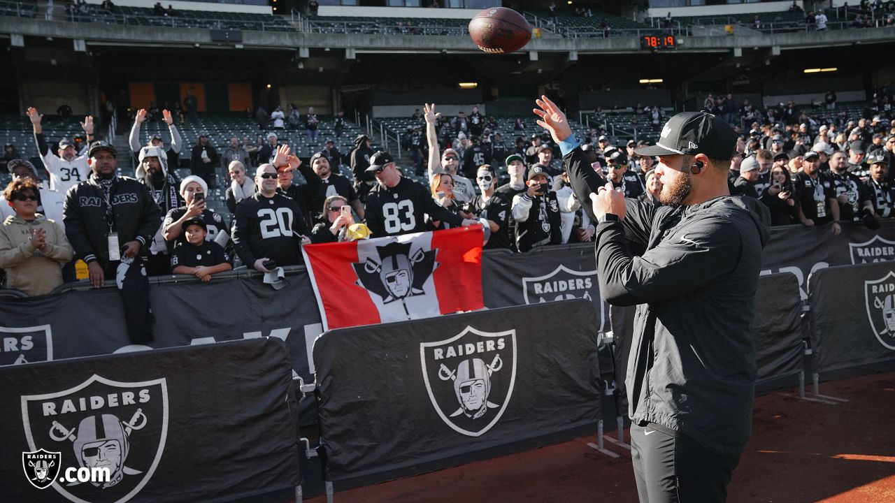 Oakland Raiders versus Jaguars Viewing Guide: Game time, TV schedule, ticket  options, announcers and more - Silver And Black Pride