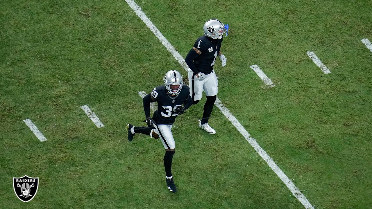 Las Vegas Raiders defensive tackle Bilal Nichols (91) reacts after a  touchdown against the Los Angeles Chargers during the first half of an NFL  football game, Sunday, Dec. 4, 2022, in Las