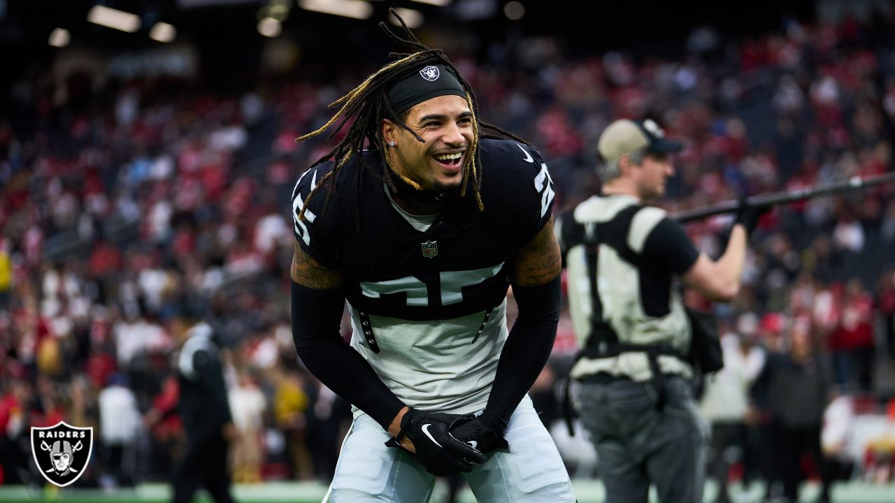 Aidan O'Connell leads Las Vegas Raiders past the San Francisco 49ers, 34-7  - Sports Illustrated Las Vegas Raiders News, Analysis and More