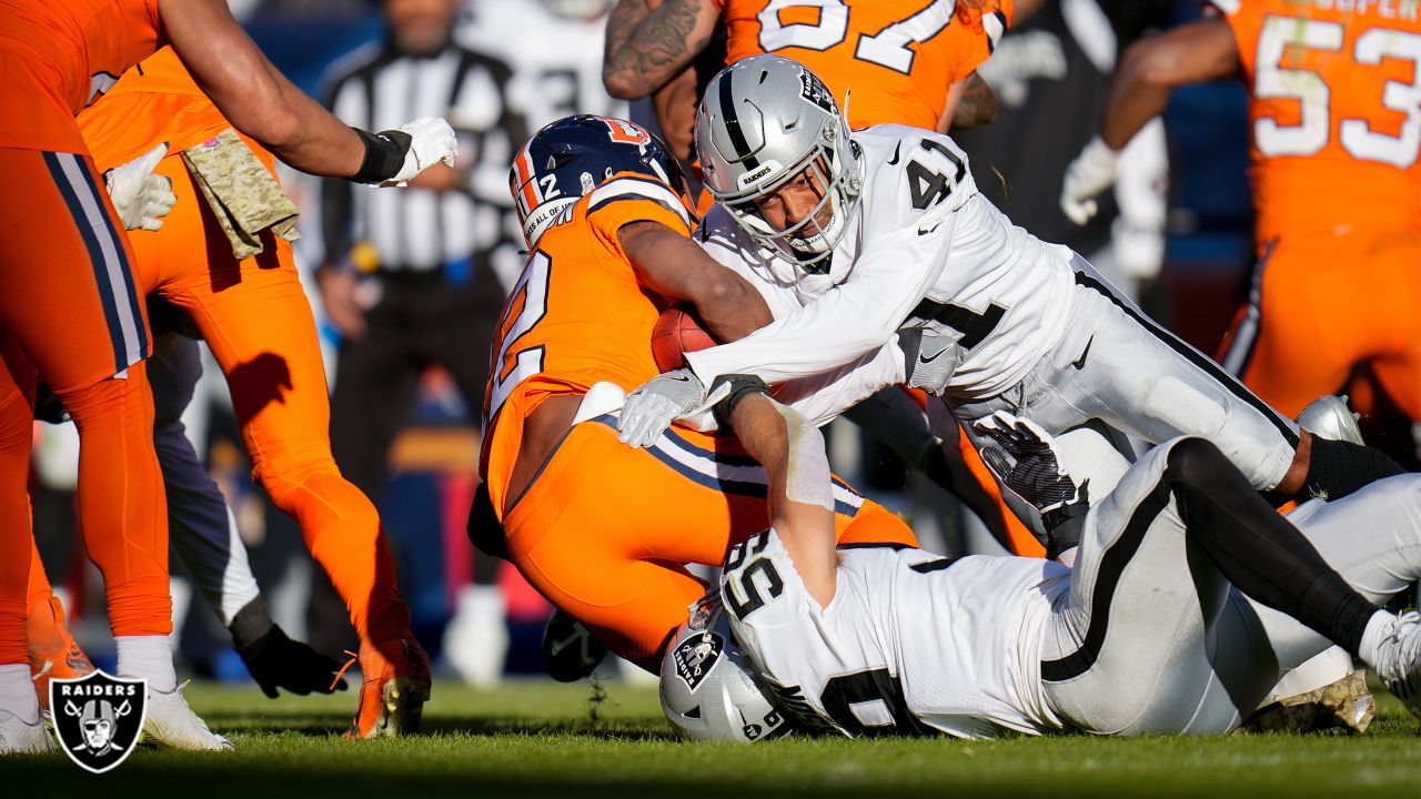 Las Vegas Raiders defensive end Maxx Crosby (98) looks on against the  Denver Broncos during an NFL football game Sunday, Sept. 10, 2023, in  Denver. (AP Photo/Jack Dempsey Stock Photo - Alamy