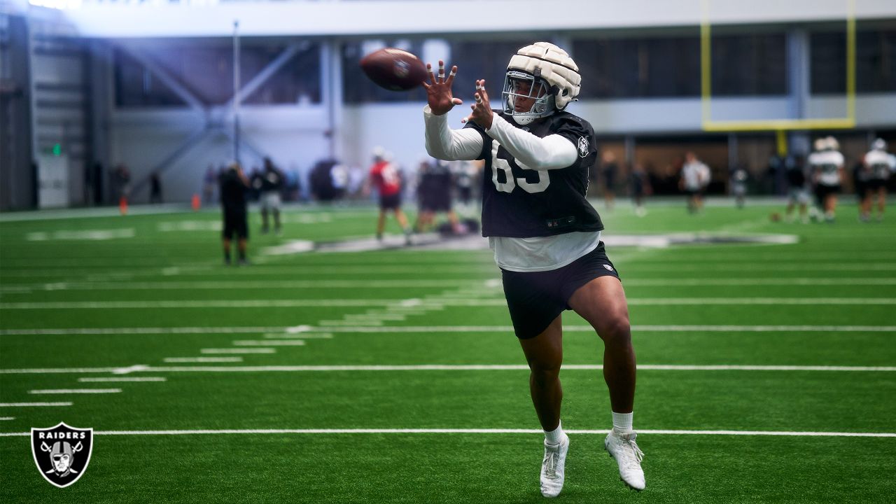 Tyrone's heading to Vegas! Congrats to our guy Tyrone Wheatley Jr. on  signing with the @raiders 