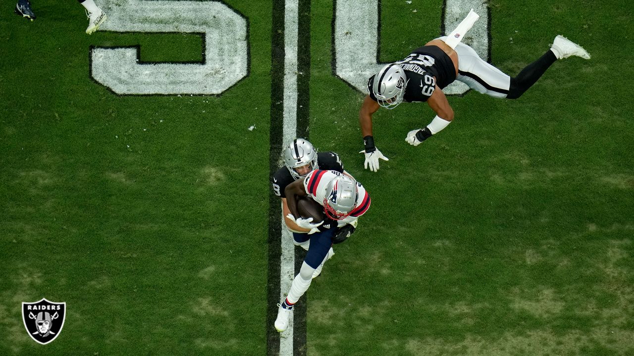 Las Vegas Raiders linebacker Luke Masterson (59) against the