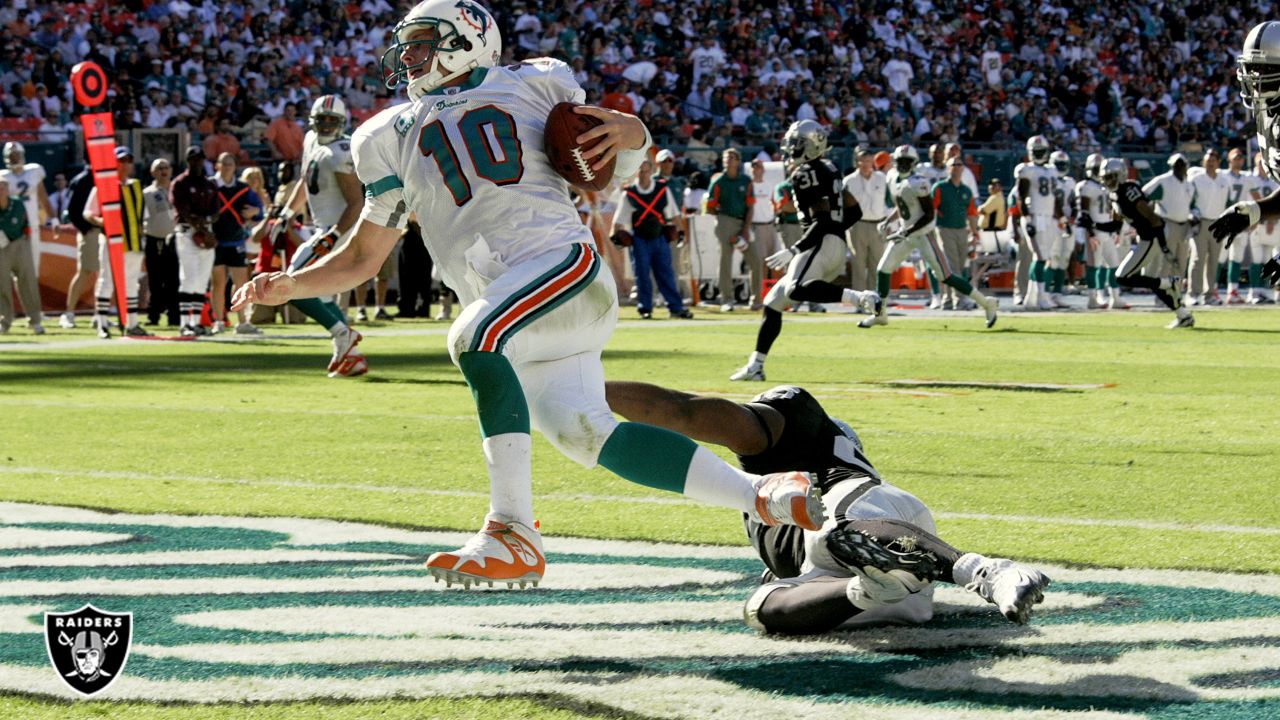 Dolphins rally to beat Raiders 17-15 - The San Diego Union-Tribune