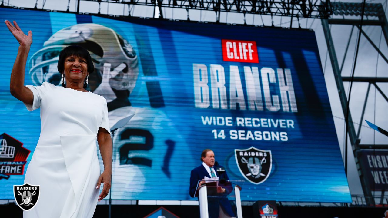 2022 Pro Football Hall of Fame - Las Vegas Raiders receiver Cliff Branch's  impact went far beyond world-class speed - ESPN