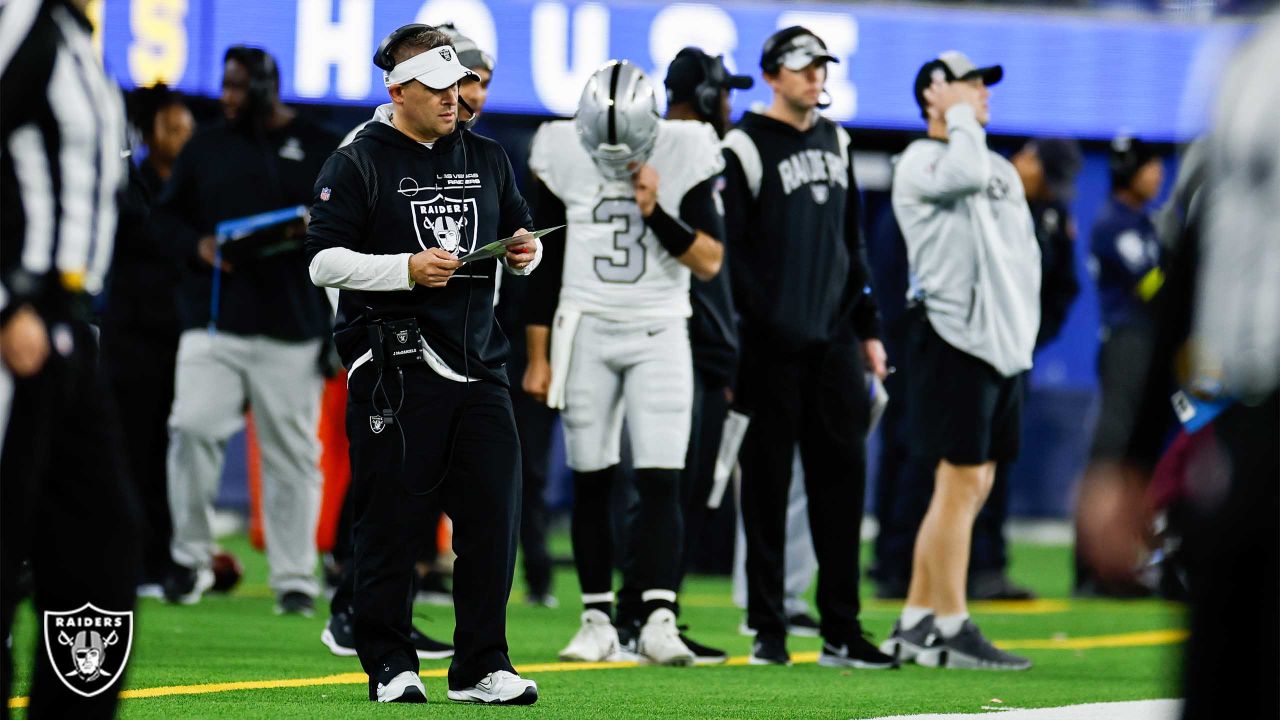 Josh McDaniels failed to adequately prepare Raiders, Sam Gordon, Sports