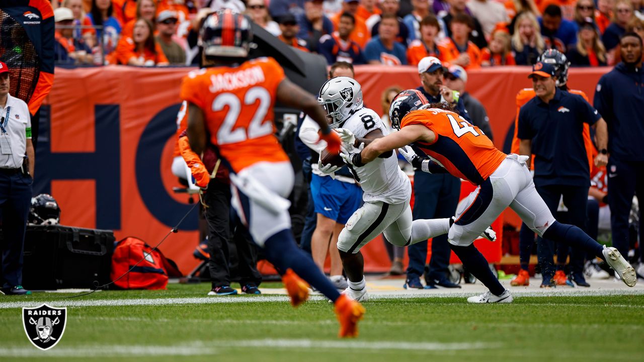 Raiders vs. Broncos score: Josh Jacobs helps Las Vegas rush past Denver in  Week 16 