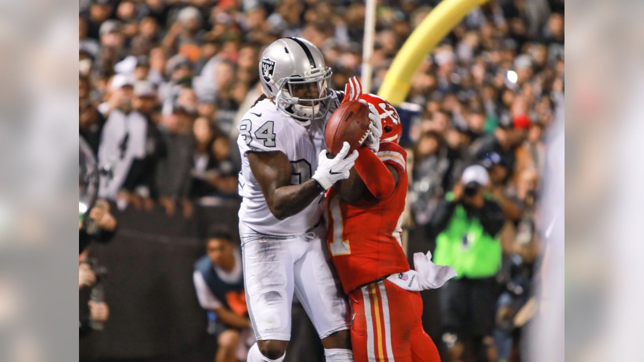 Derek Carr 'begged' Michael Crabtree not to leave Raiders 'I miss