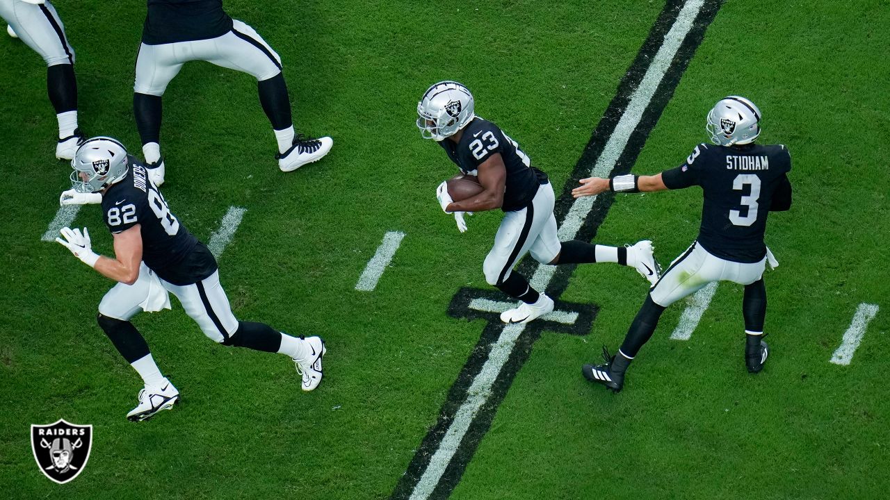 The Raiders offense clicked in preseason win against Vikings