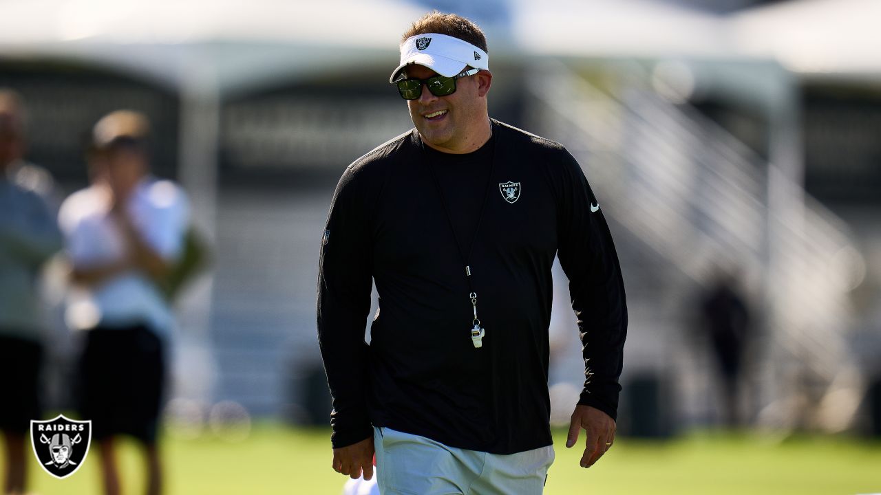 Josh McDaniels opens first training camp leading Las Vegas Raiders