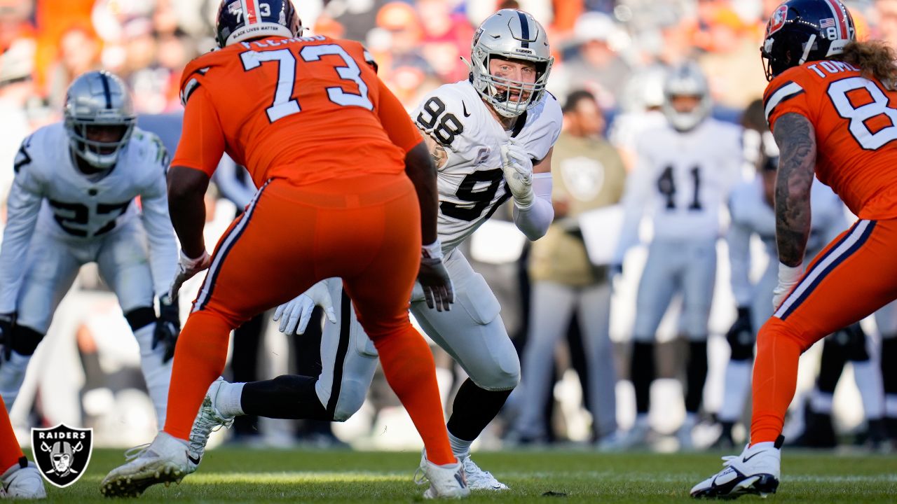 Las Vegas Raiders wide receiver Mack Hollins (10) against the Denver  Broncos during the second half of an NFL football game in Denver, Sunday,  Nov. 20, 2022. (AP Photo/Jack Dempsey Stock Photo - Alamy