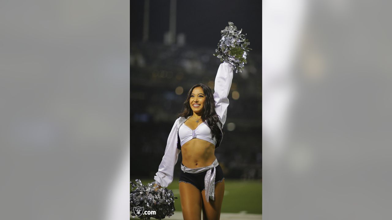 Sights of the Game: Raiderettes vs. Chargers