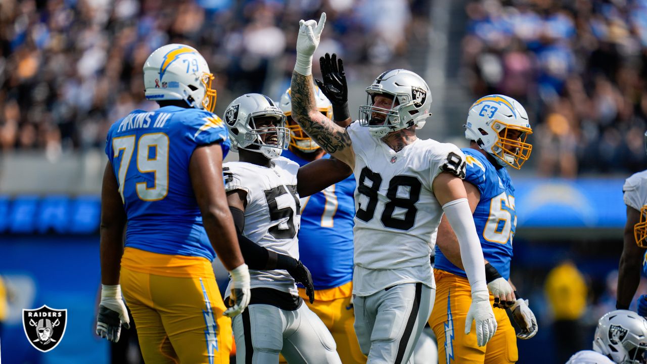 Watch: Raiders first play off turnover Davante Adams makes brilliant TD  catch vs Chargers - BVM Sports