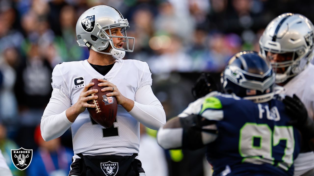 LOOK: Best photos from Seattle Seahawks vs. Raiders Week 12 matchup