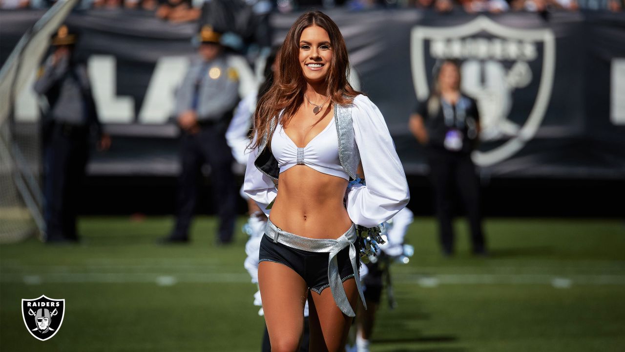 Raiderette Sasha is hanging up her poms. She was our 2020 Probowl  Cheerleader and Raiderette of the Year, co-captain in 2017, and captain…