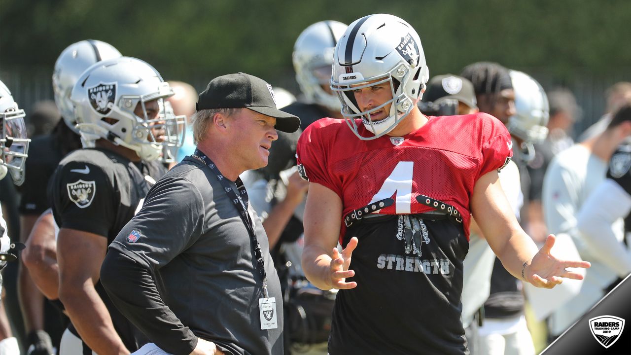 Bill Romanowski believes in Derek Carr, thinks Jon Gruden needs to