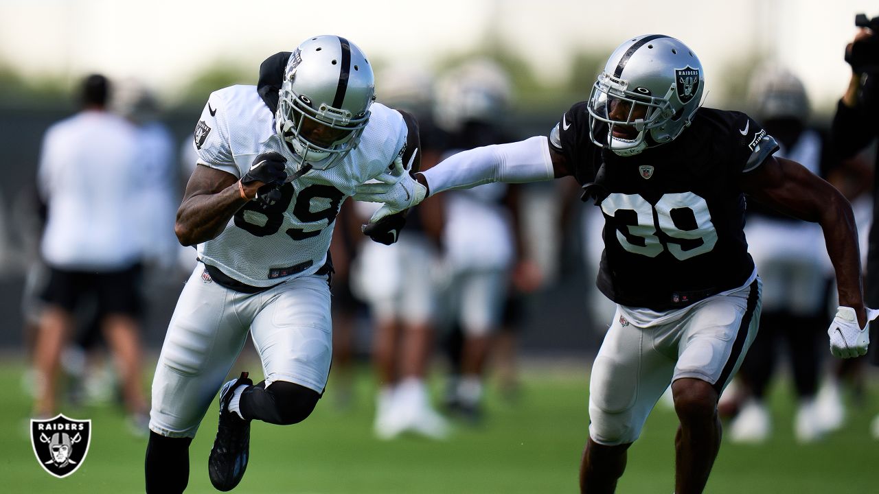 Raiders 2022 Training Camp: Nate Hobbs excelling heading into Year 2