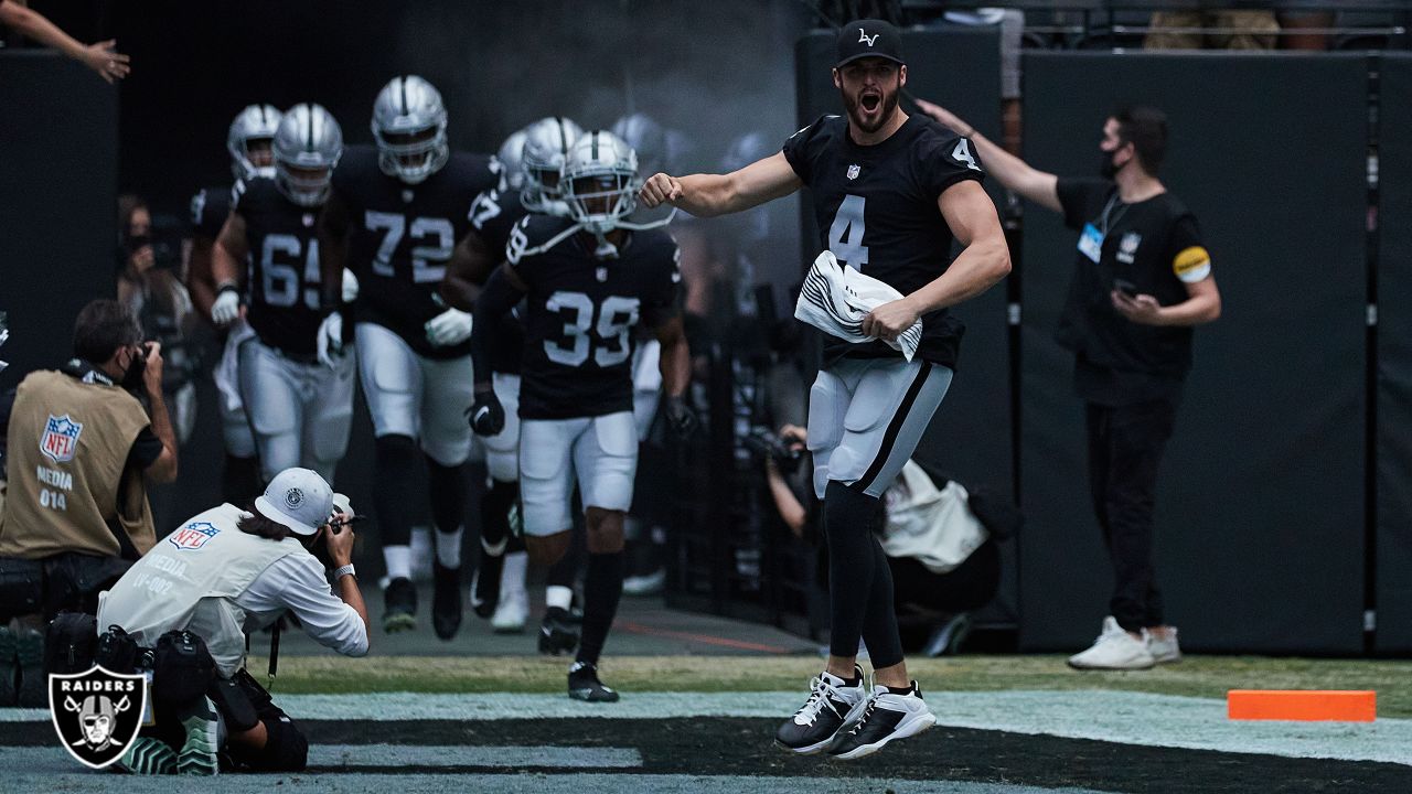 On the Gridiron: Silver and Black Productions, Las Vegas Raiders Build New  Roots During Allegiant Stadium's Inaugural Season