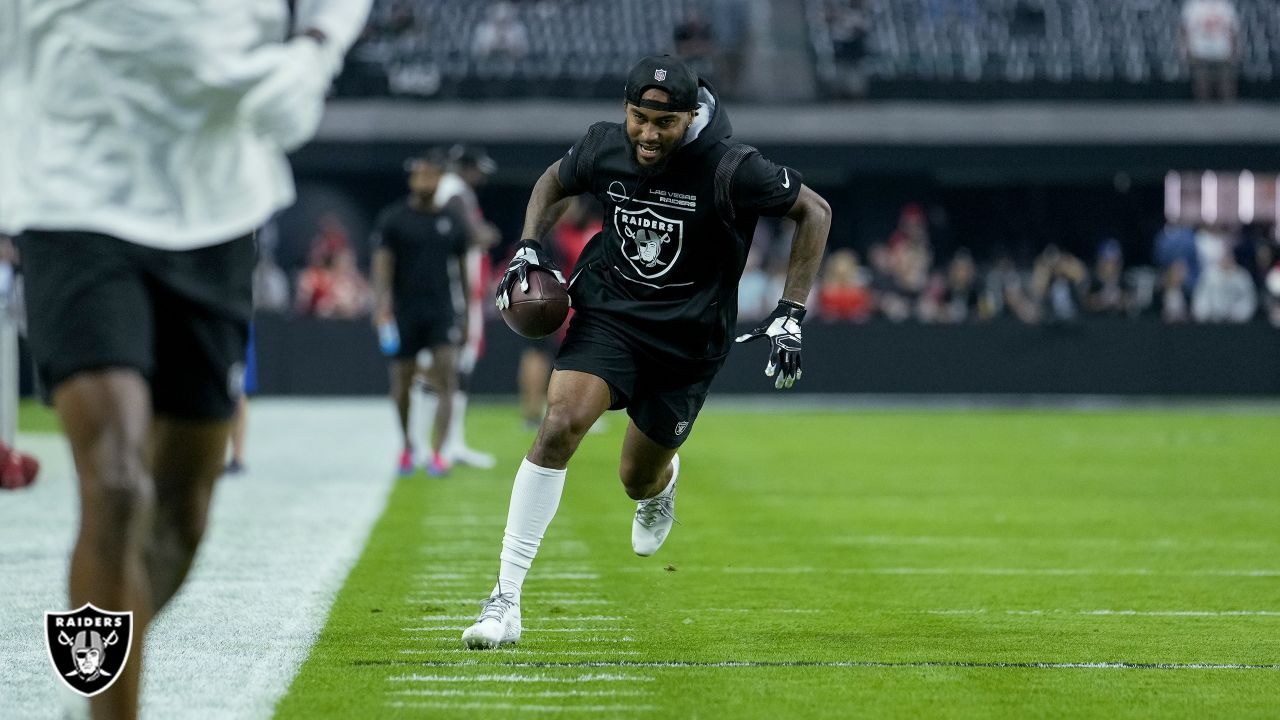 Charles Woodson receives Hall of Fame ring during special pregame ceremony