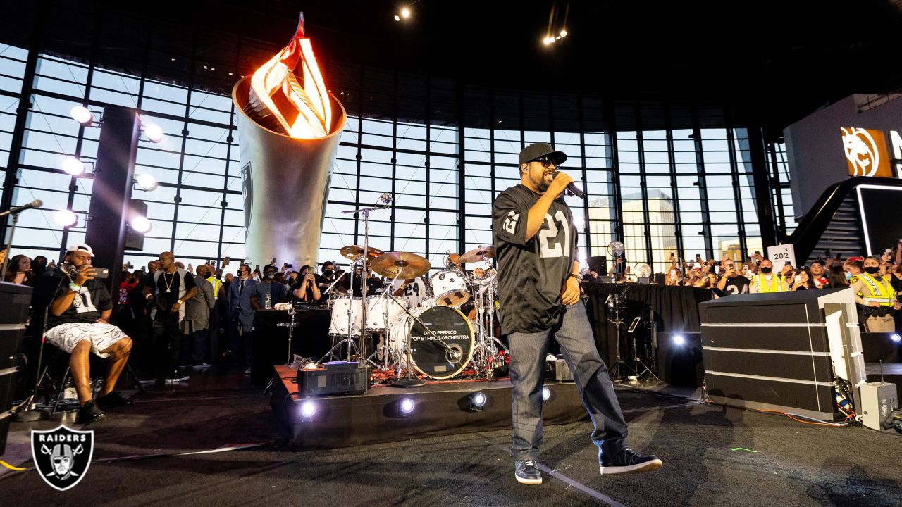 Ice Cube, Too $hort performing at halftime of Raiders game Sunday in Las  Vegas