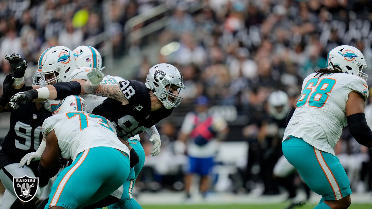 Saturday Night Special in the Desert, Raiders vs. Dolphins