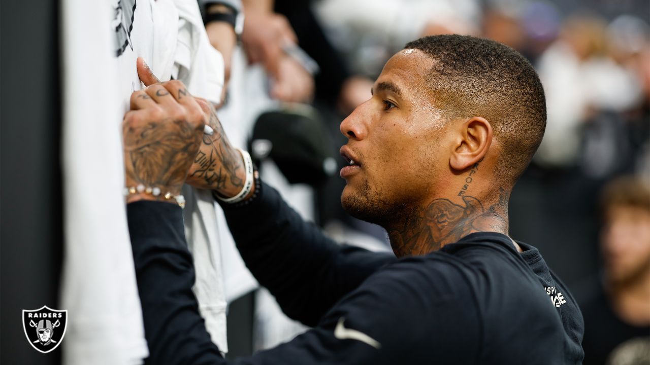 Darren Waller honored as Raiders' Walter Payton NFL Man of the