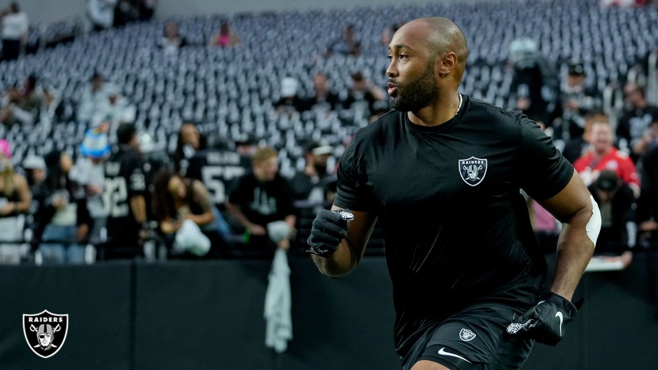 Charles Woodson receives Hall of Fame ring during special pregame