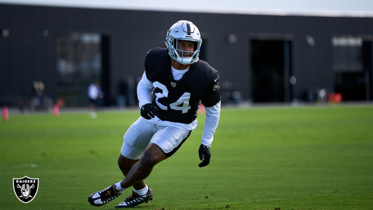 Safety Johnathan Abram Shines With Others Sitting Out