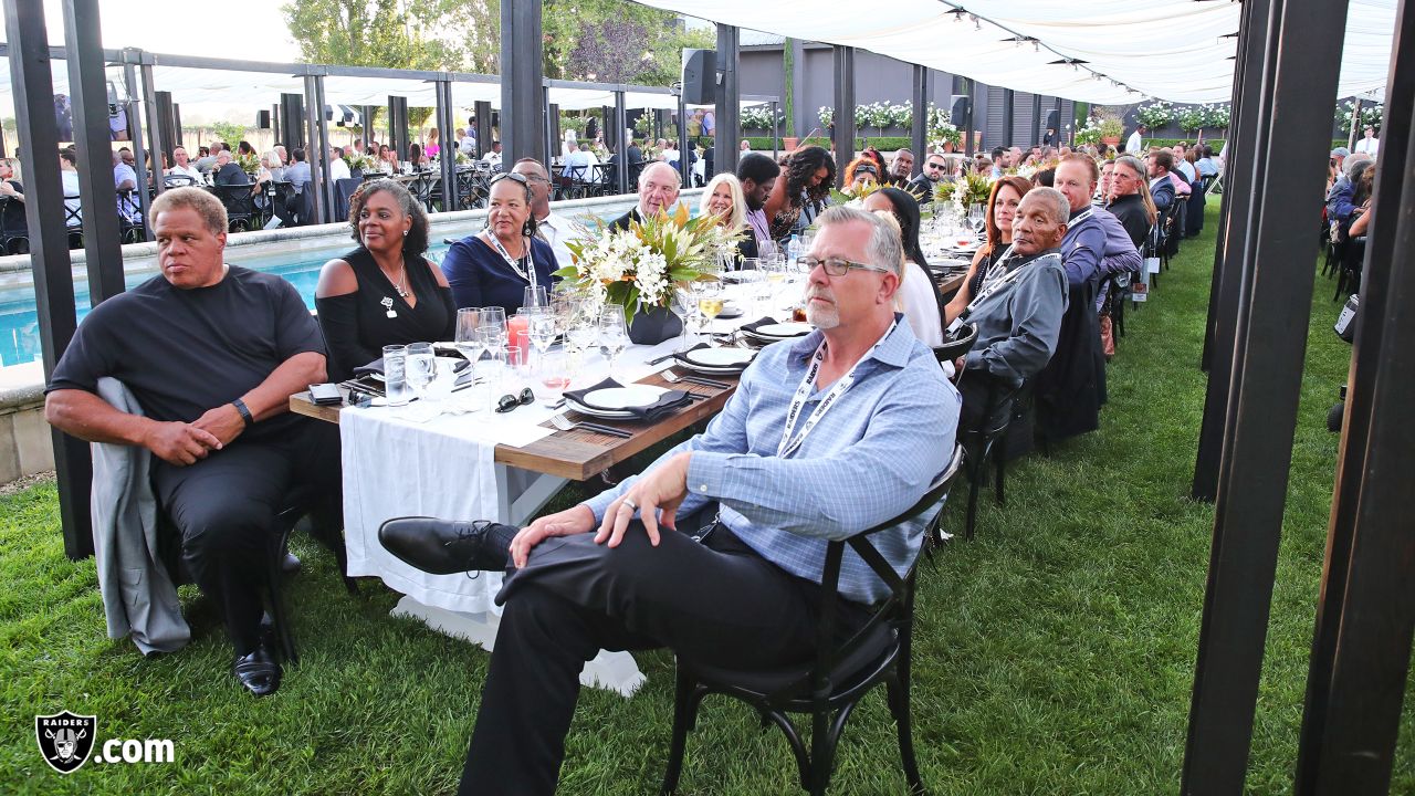 Raiders celebrate alumni day by bringing back George Atkinson III - Silver  And Black Pride