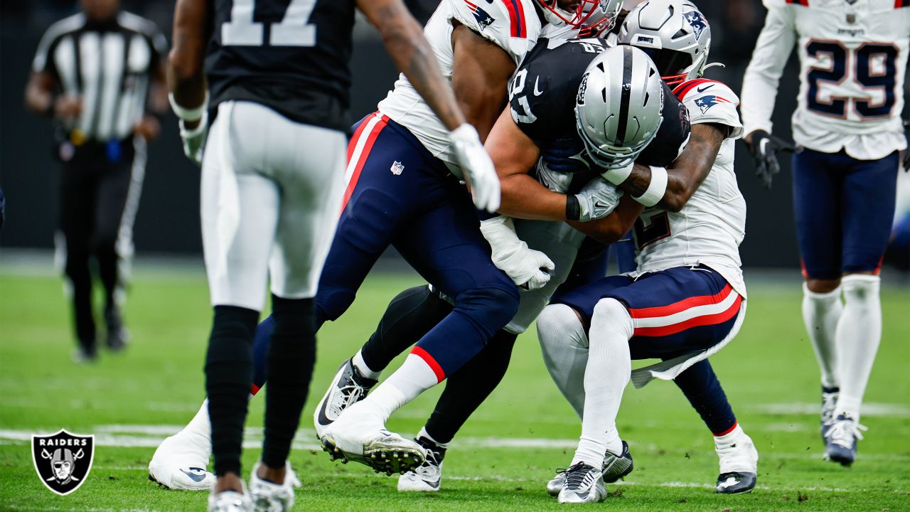 Shocking Twist: Jimmy Garoppolo's Sudden Exit Steals the Spotlight in Raiders' Win Over Patriots