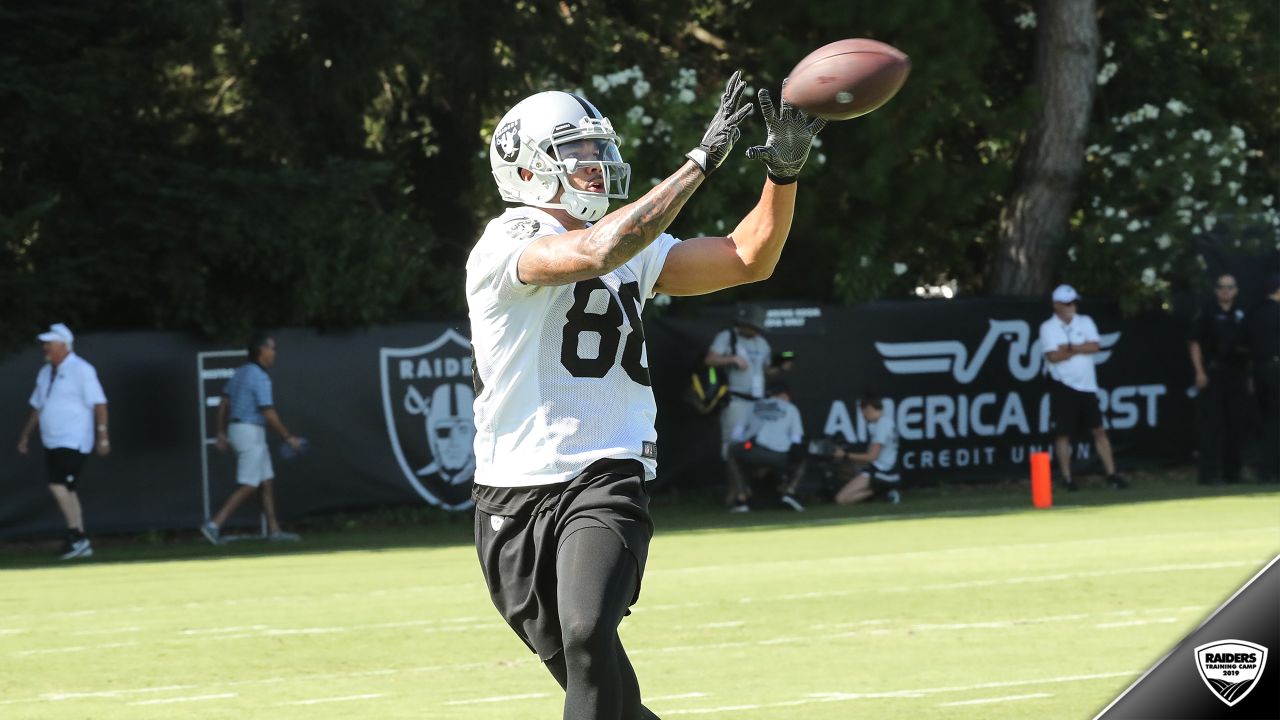 Raiders re-sign WR Marcell Ateman, release J.J. Nelson