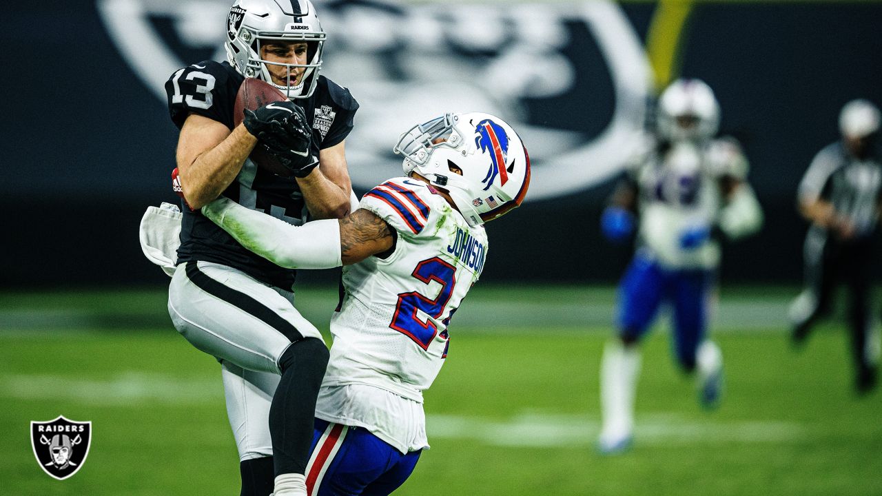 What time is the Las Vegas Raiders vs. Buffalo Bills game tonight