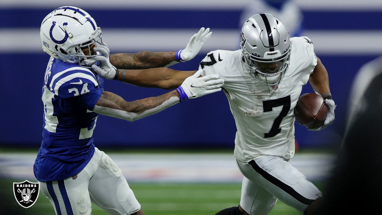 Las Vegas Raiders wide receiver Hunter Renfrow (13) warms up before an NFL  football game against the Houston Texans, Sunday, Oct. 23, 2022, in Las  Vegas. (AP Photo/John Locher Stock Photo - Alamy