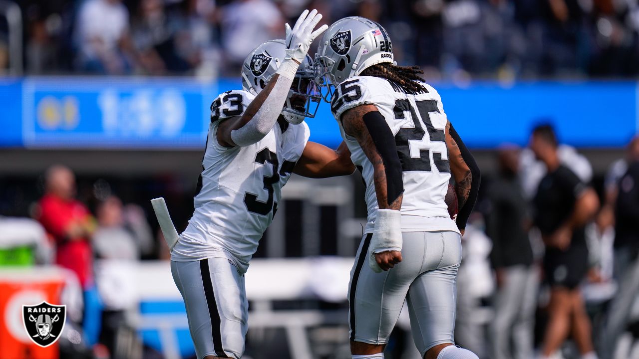 Tre'von Moehrig costs Raiders a win with drop on interception