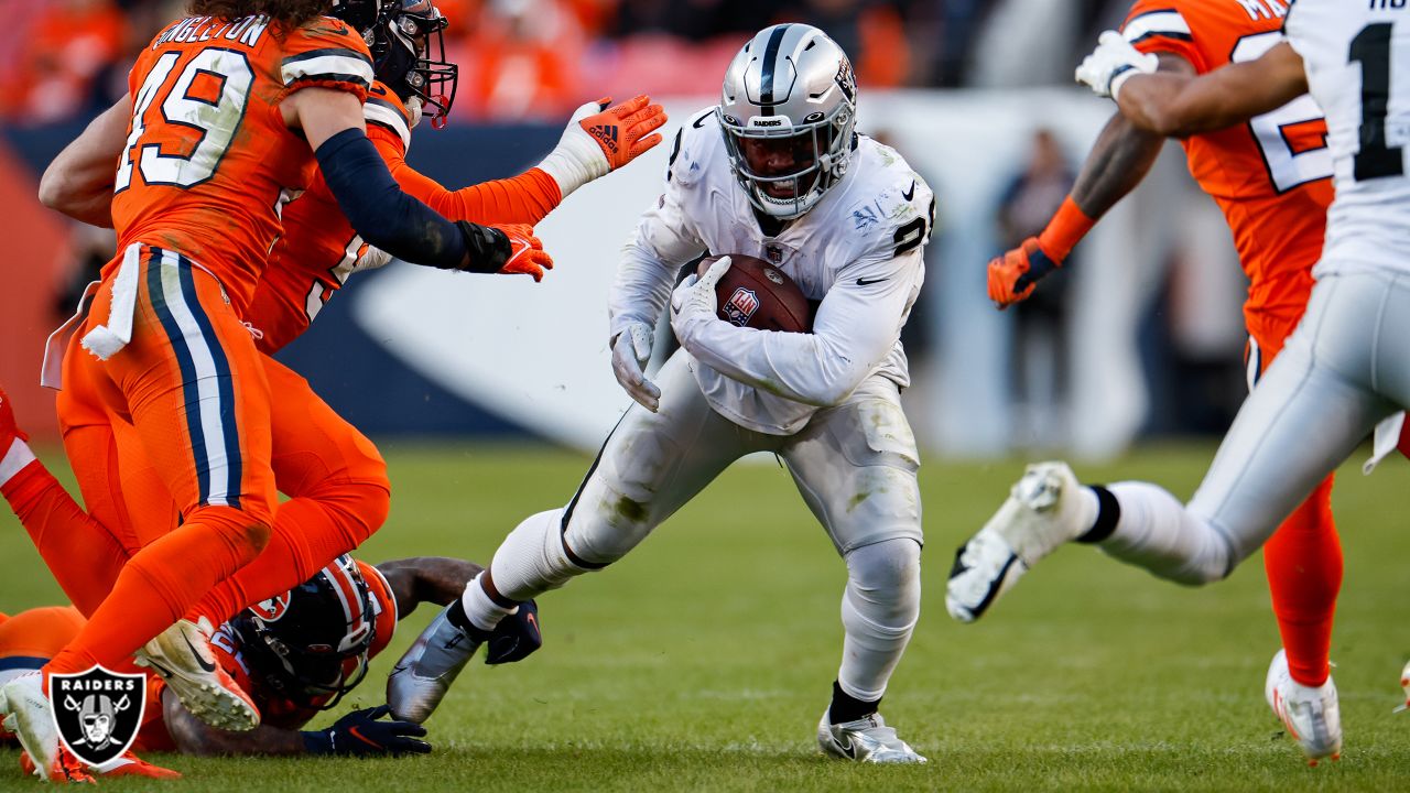 Denver Broncos Biggest Threat: Las Vegas Raiders RB Josh Jacobs - Sports  Illustrated Mile High Huddle: Denver Broncos News, Analysis and More