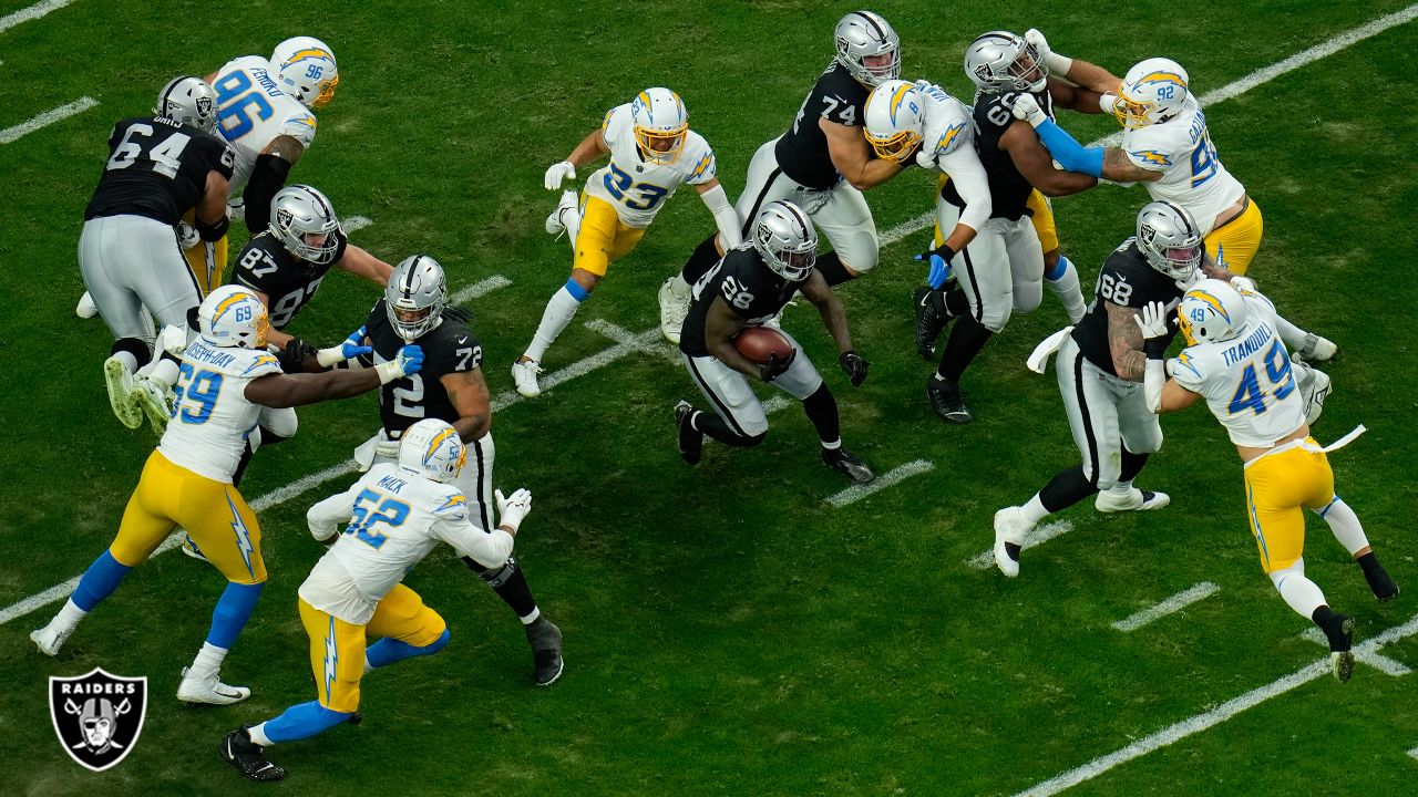 Highlights and touchdowns: Los Angeles Chargers 20-27 Las Vegas