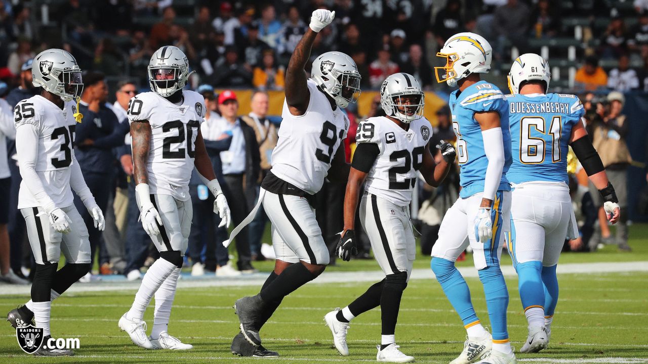 Raiders-Chargers recap: Too many mistakes in Las Vegas 24-17 defeat to LA -  Silver And Black Pride