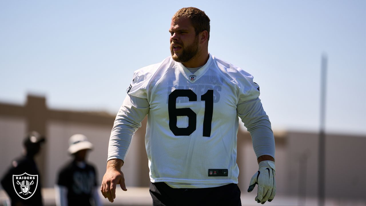 Raiders News: Richie Incognito Embracing Mentorship Role For Kolton Miller  & Other Young Linemen 