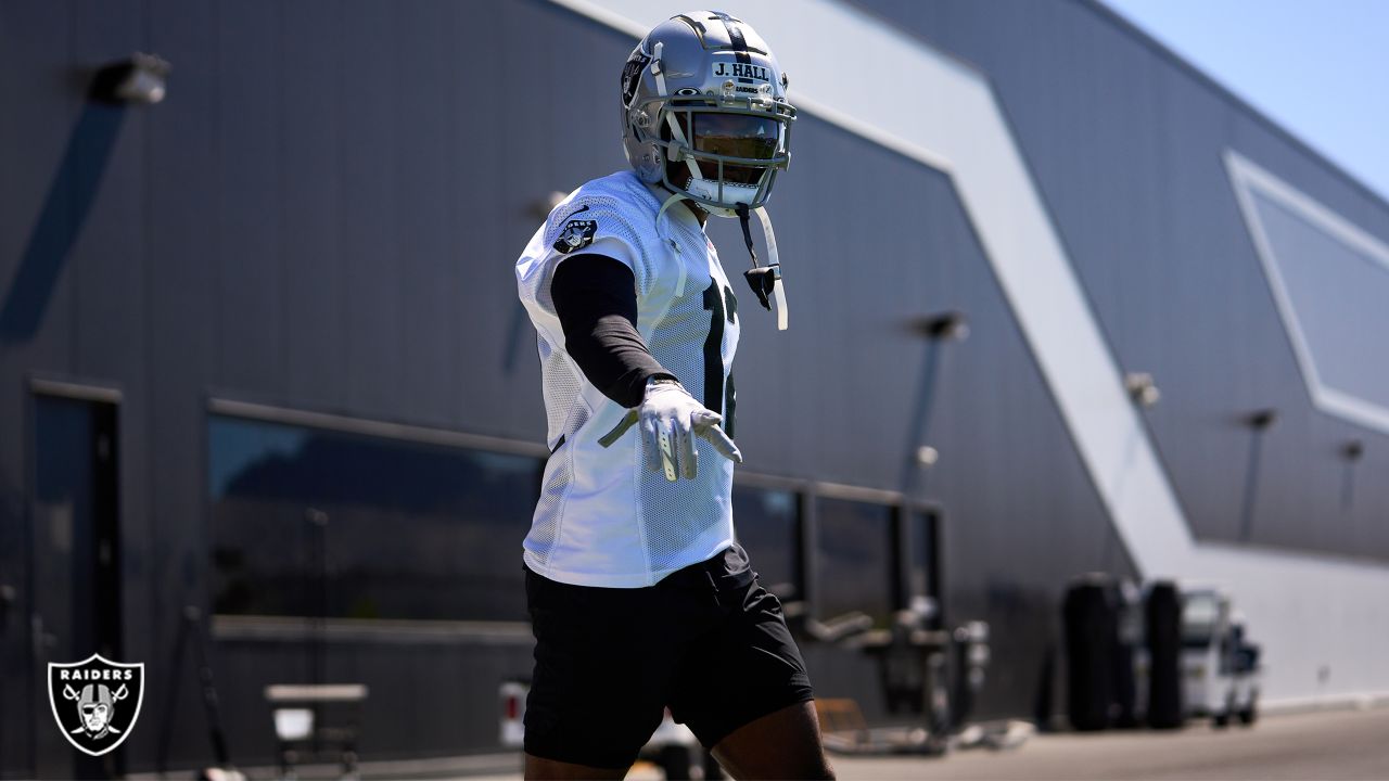 Photos: Raiders 2022 OTAs